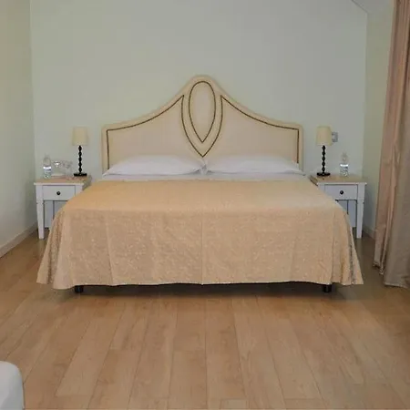 호텔 Grand Regina Salsomaggiore 4*