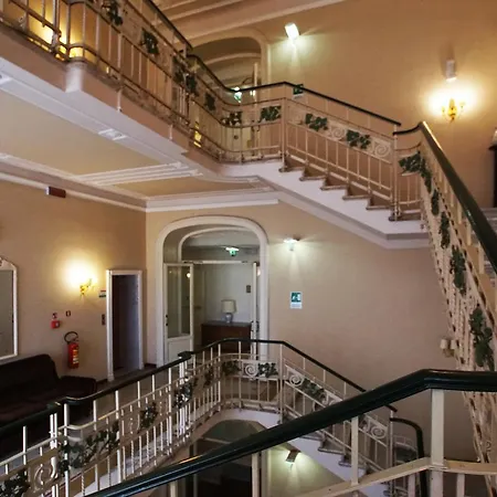 Grand Regina Salsomaggiore Otel Salsomaggiore Terme