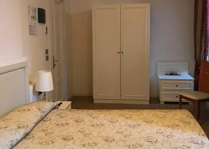 Grand Regina Salsomaggiore 4* سالسوماجّوري تيرمي